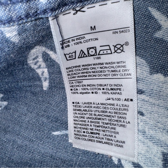 Old Navy Navy Blue and White Floral Shirt - Picture 4 of 11